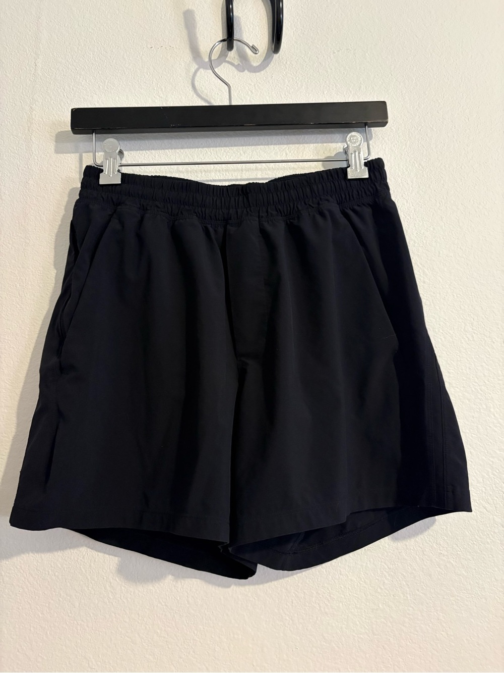 lululemon athletica Men's Black Athletic Shorts